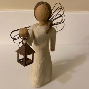 Willow Tree Angel of Hope